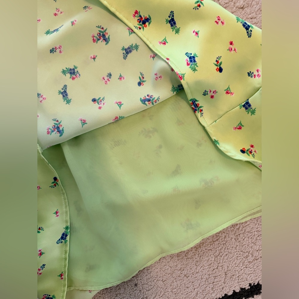 Zara floral satin dress - Picture 5 of 10